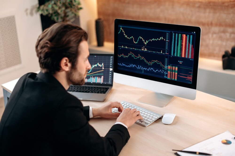 Focus on what you can control when trading forex