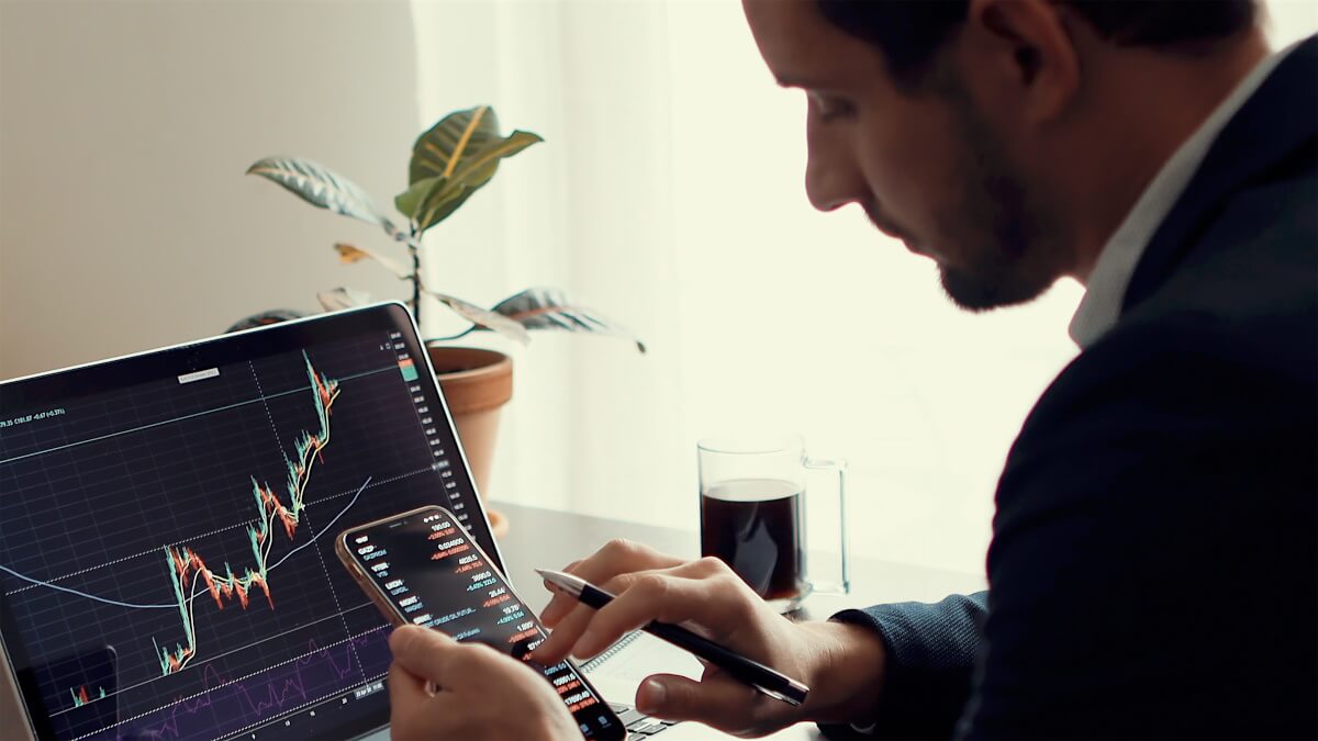 Calculating and Managing Position Sizes for Effective Risk Management