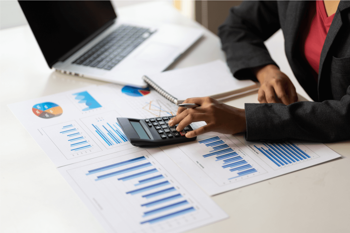 Which is more important chart analysis or risk management?