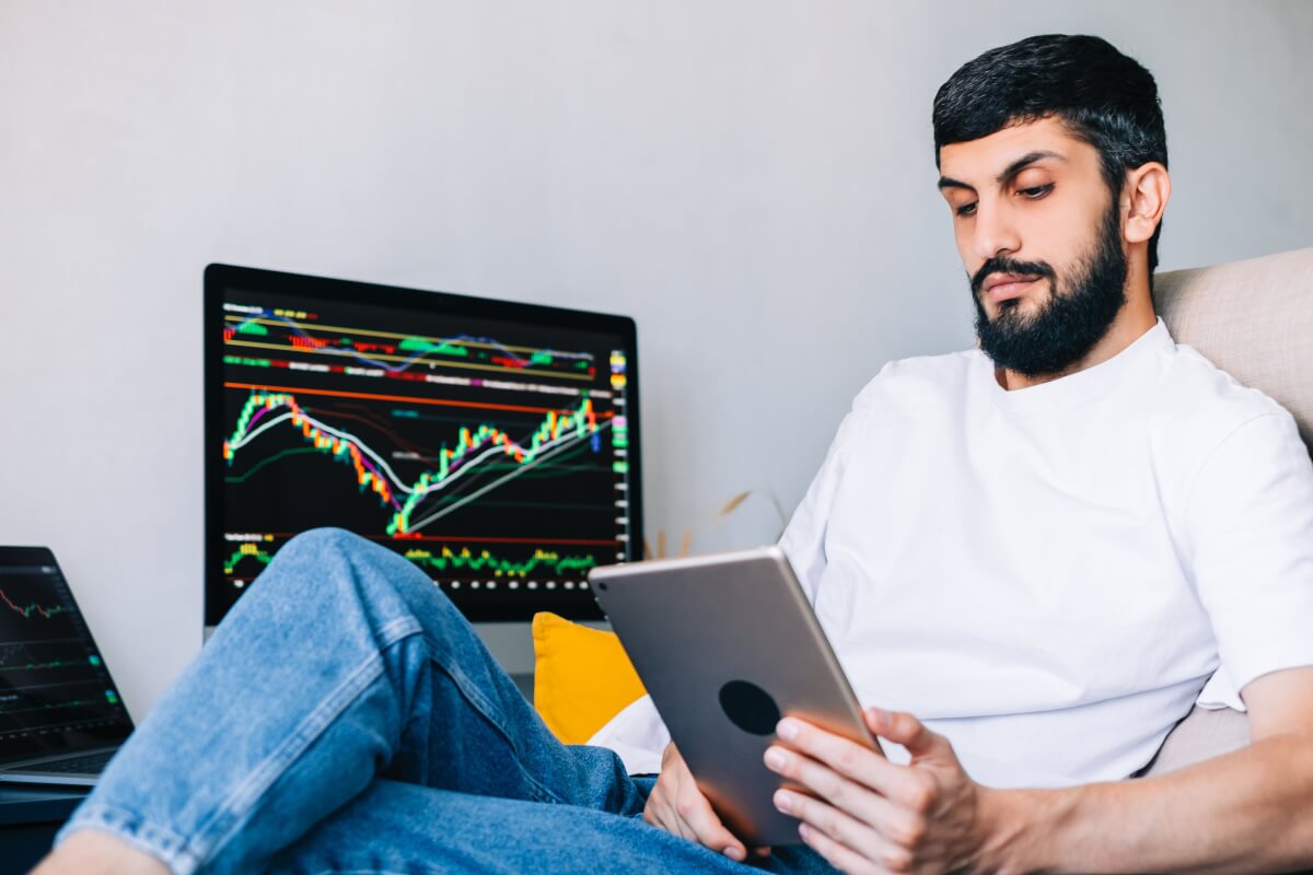 How to Utilize Weekends for Better Forex Trading Performance