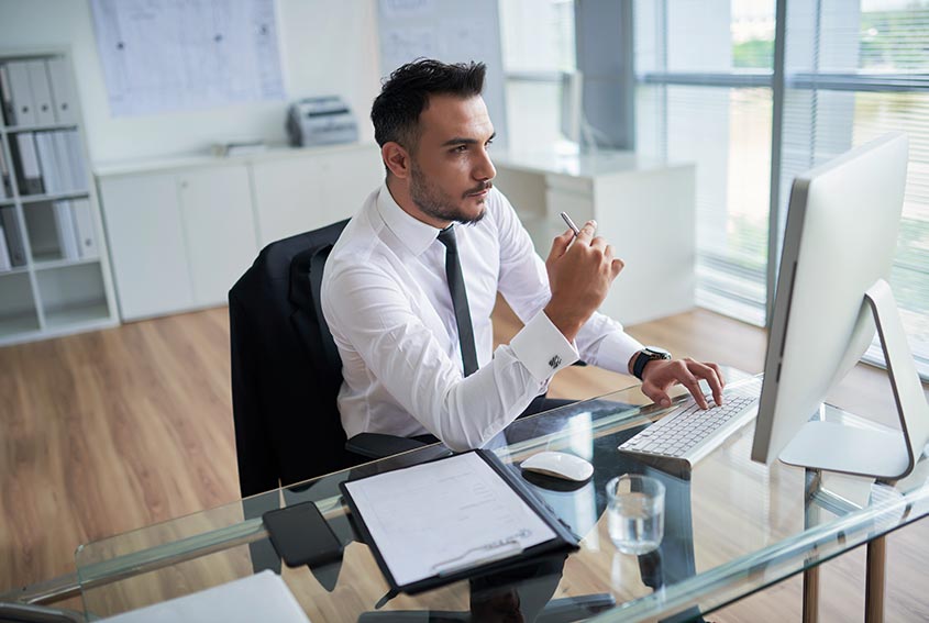 Reliable ways to prevent yourself from overthinking when trading